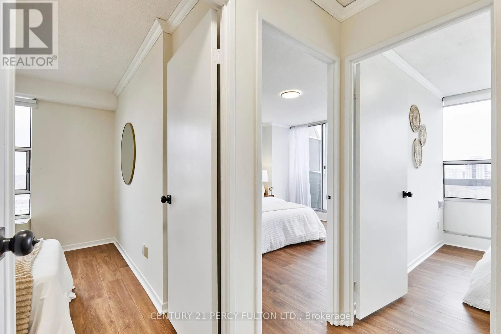 PH12 - 55 WILLIAM STREET E