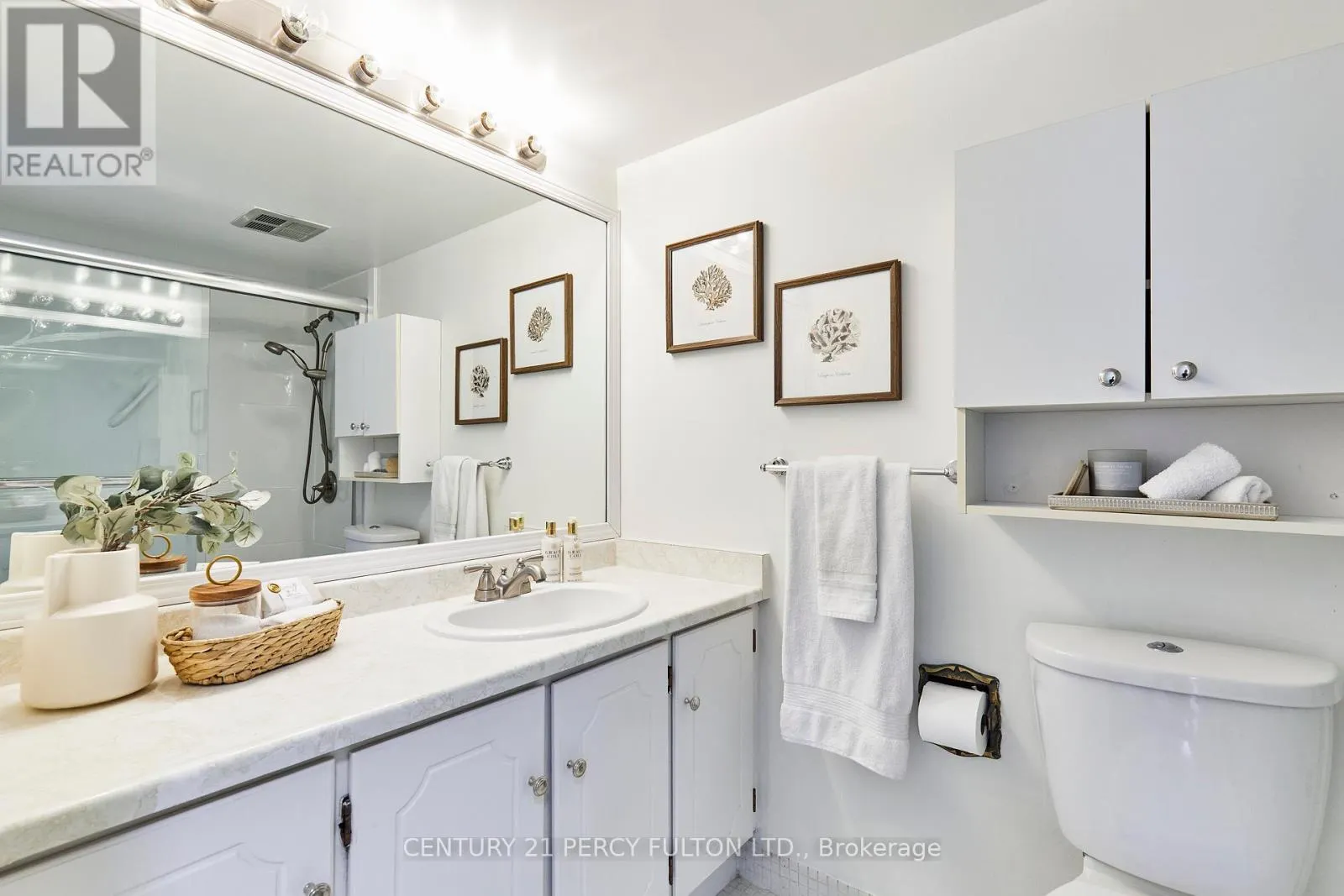 PH12 - 55 WILLIAM STREET E