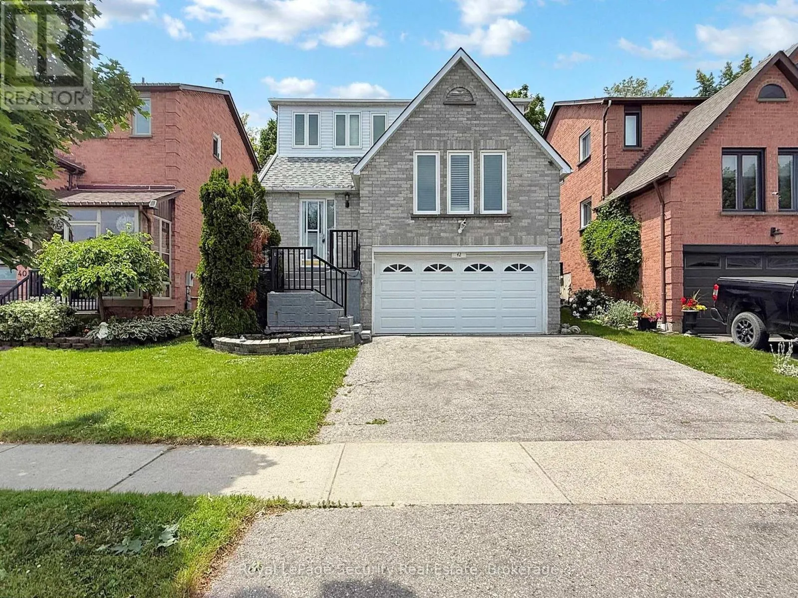 42 GARDINER DRIVE