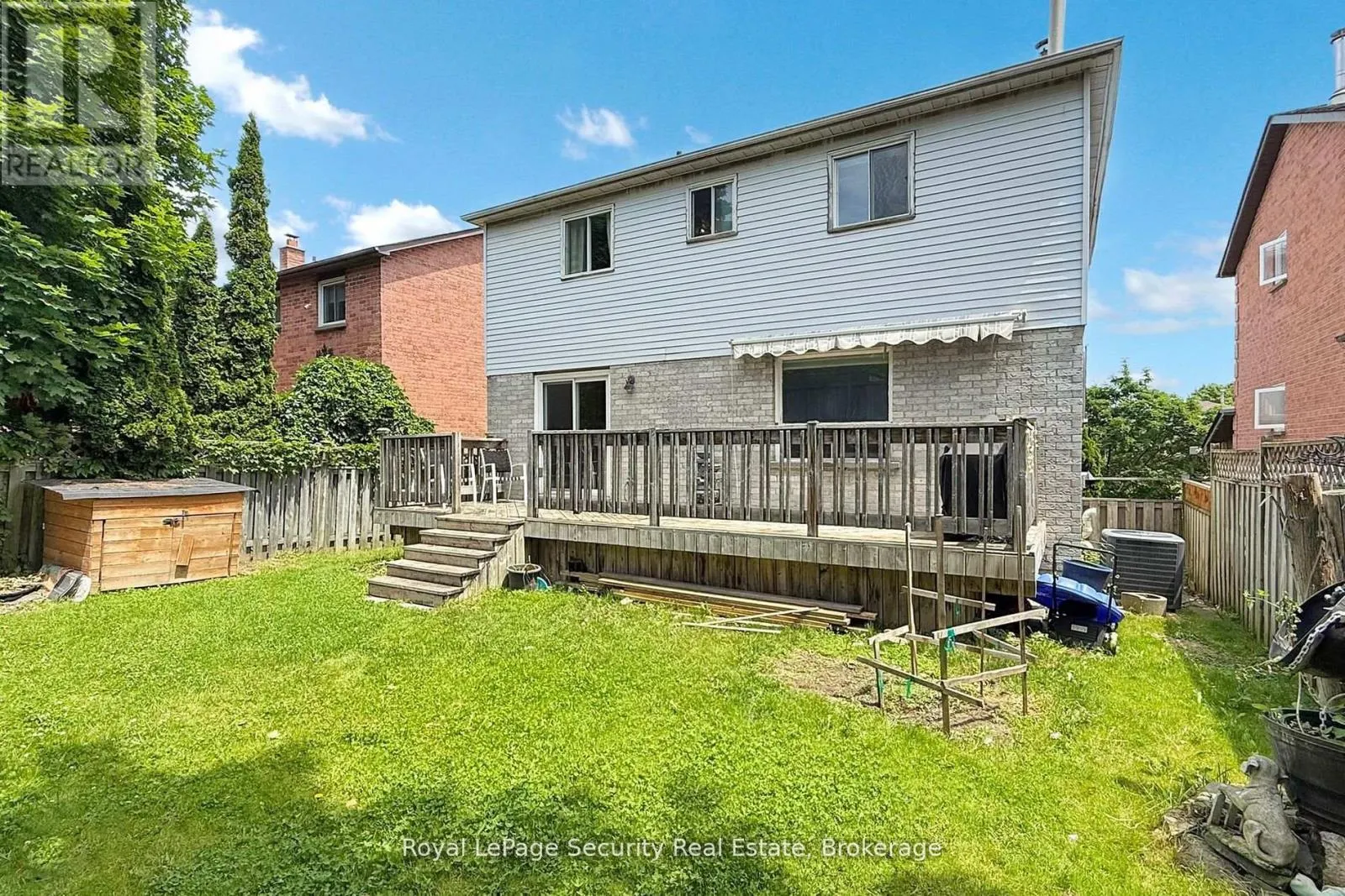 42 GARDINER DRIVE