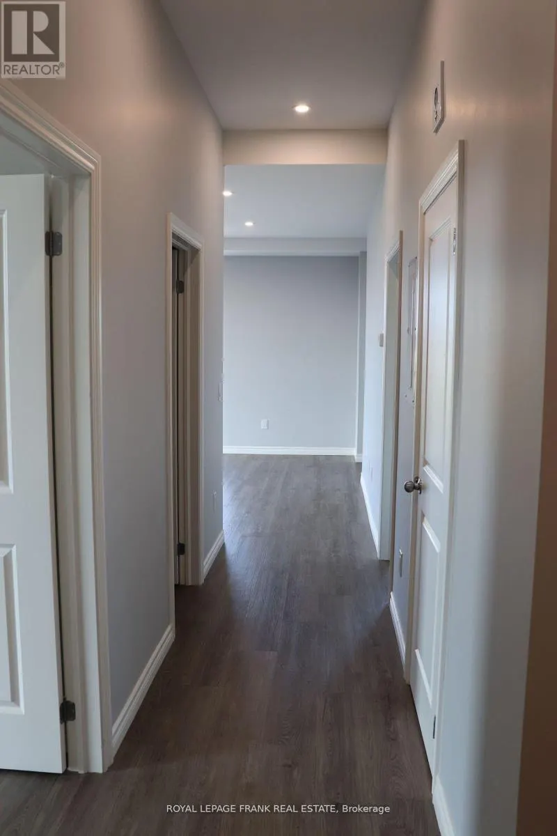 D - 513 DUNDAS STREET E, #D