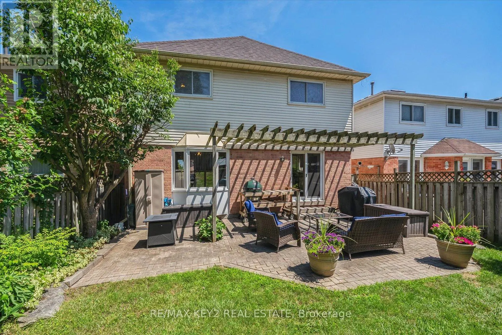 2284 CHAPMAN COURT