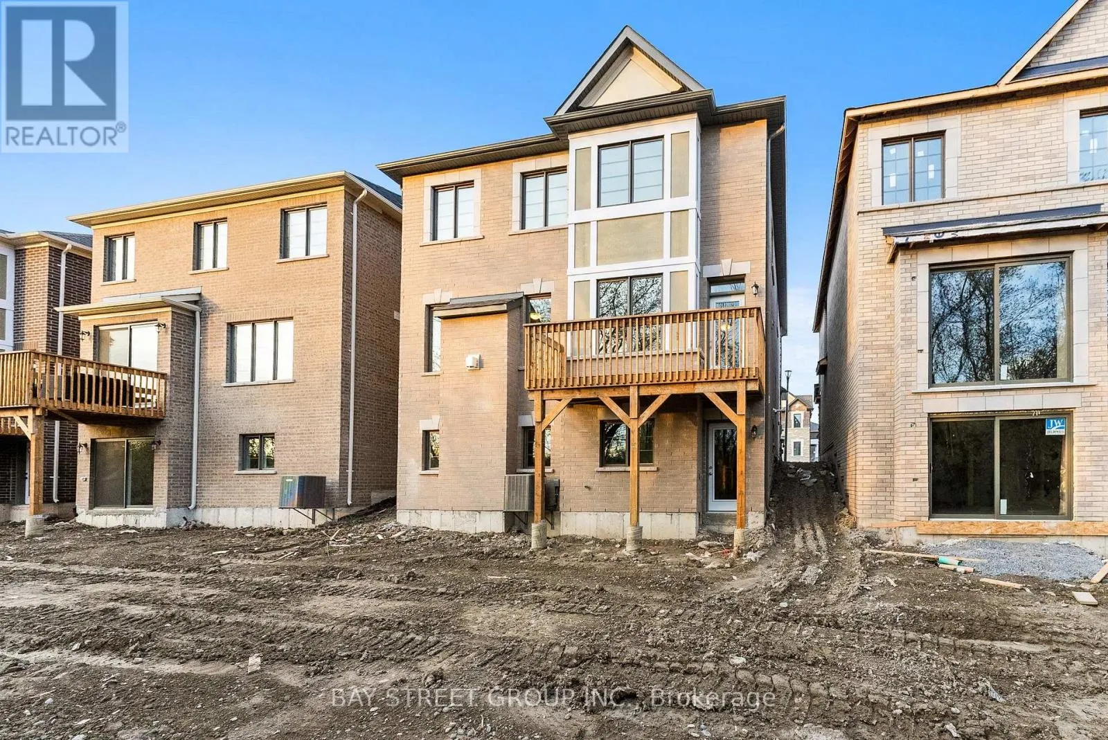 3316 MARCHINGTON SQUARE