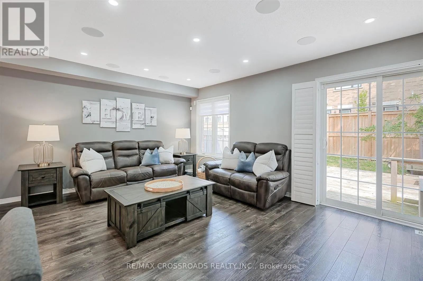 784 MCCUE DRIVE
