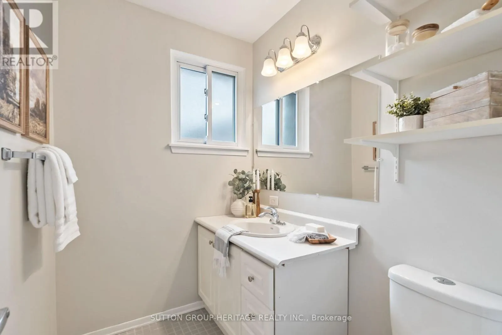 25 CARRUTHERS DRIVE