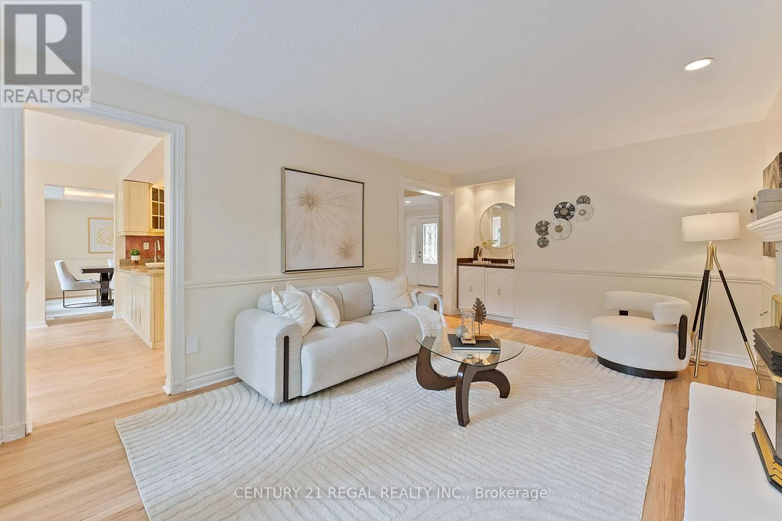 61 BROADBRIDGE DRIVE