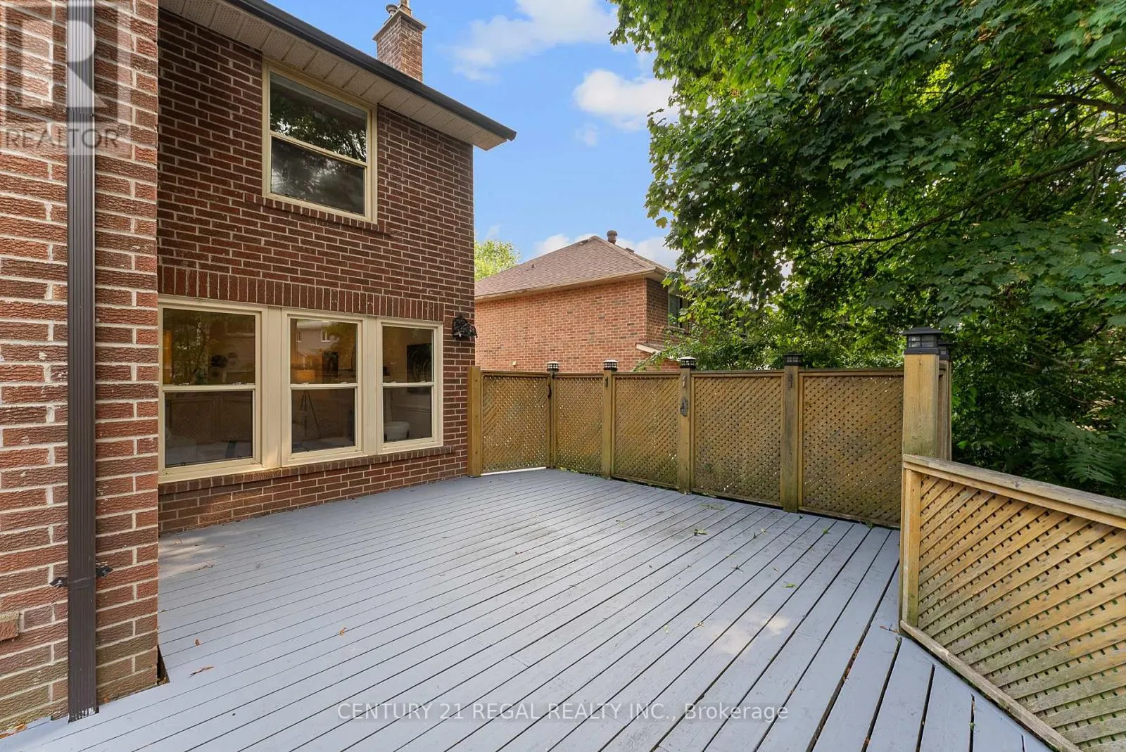 61 BROADBRIDGE DRIVE