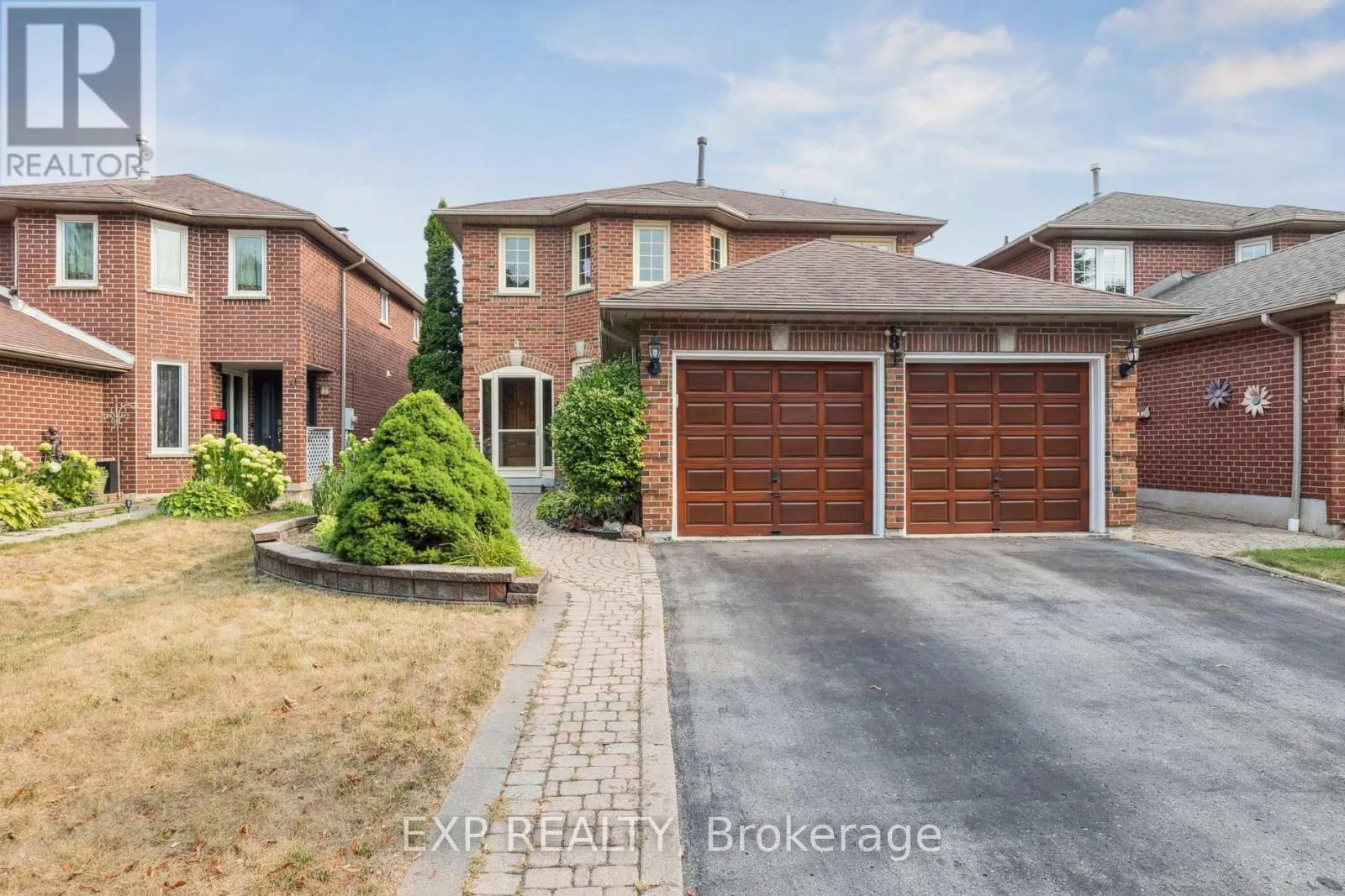 8 MARTINET STREET