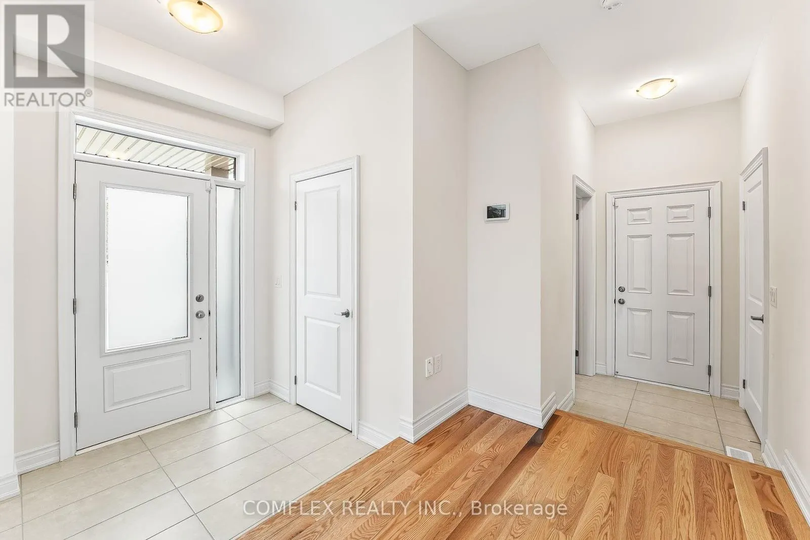 2832 TIPPETT MEWS