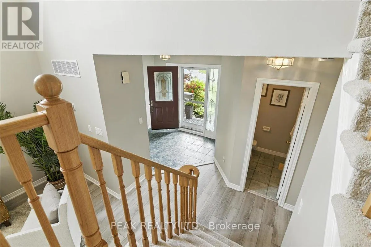2 GRANARY LANE