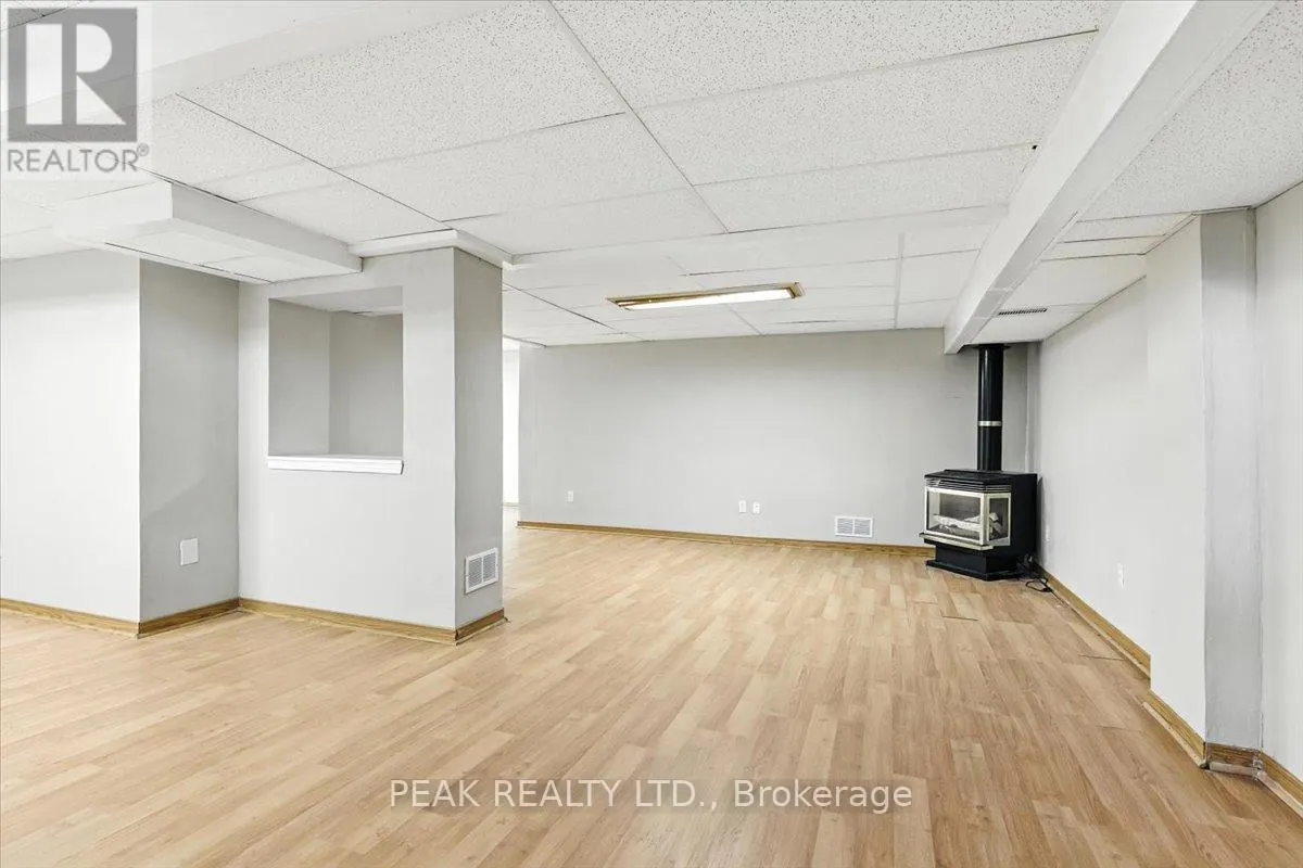 2 GRANARY LANE