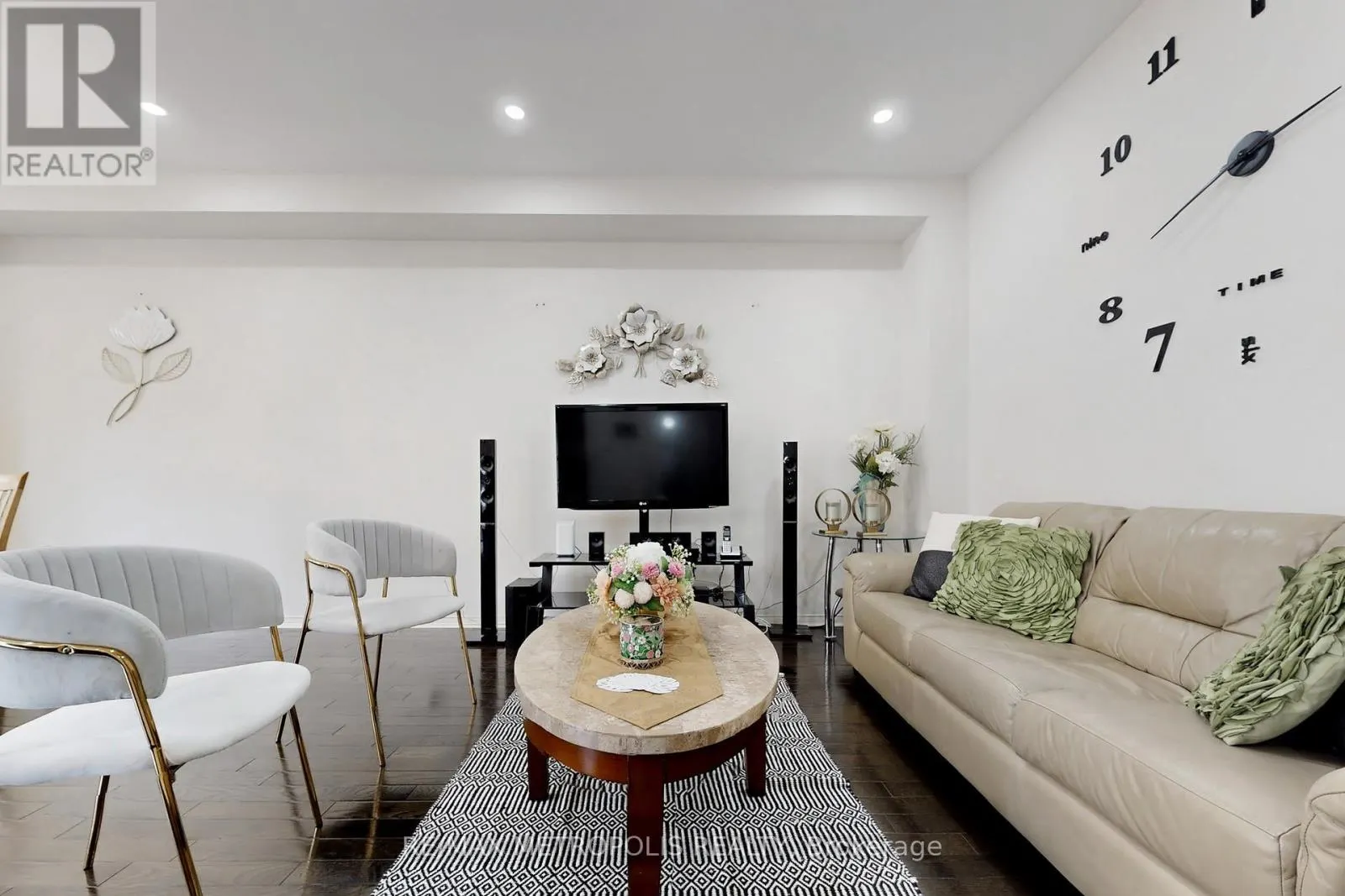 178 ANGUS DRIVE