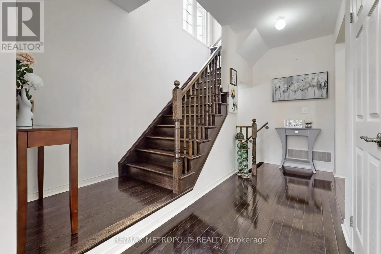 178 ANGUS DRIVE