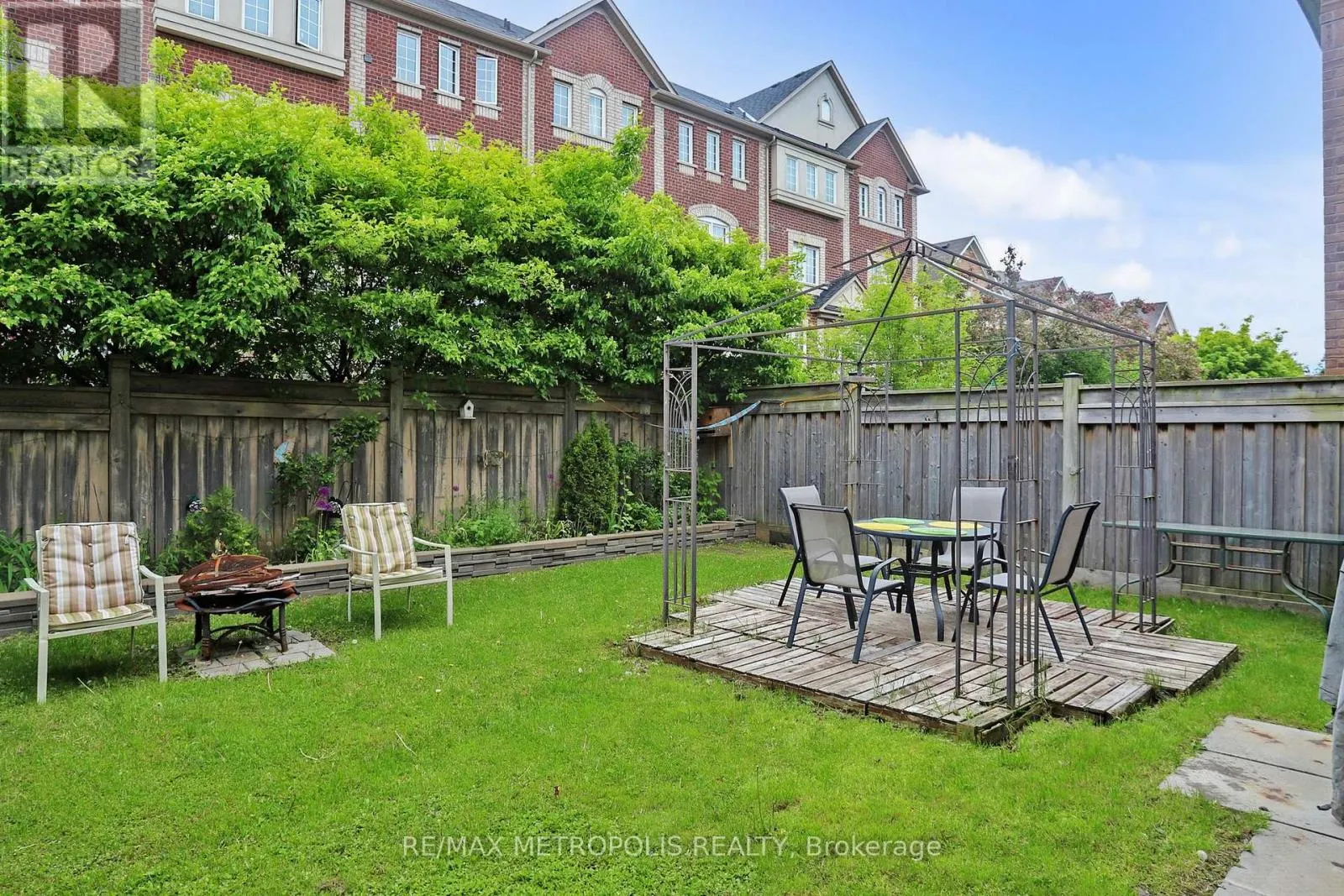 178 ANGUS DRIVE
