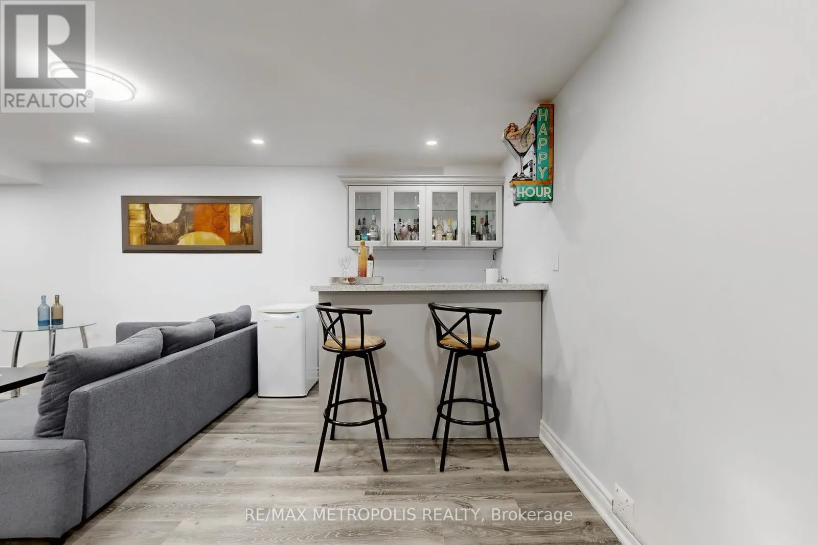 178 ANGUS DRIVE