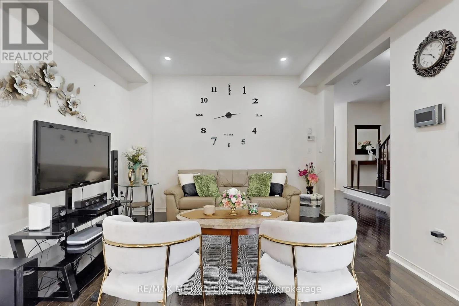 178 ANGUS DRIVE