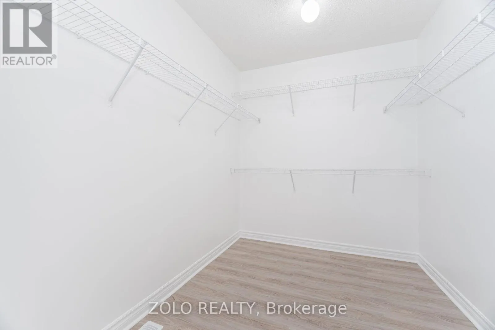 1402 STILLMEADOW LANE
