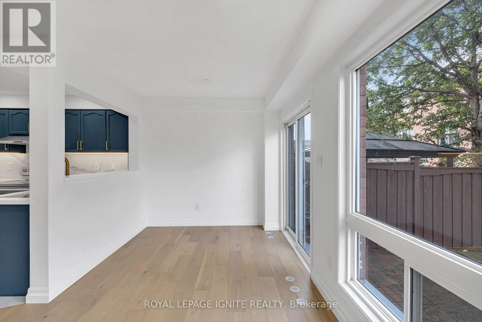 5 GOULDEN CRESCENT