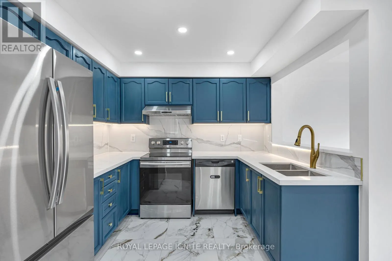 5 GOULDEN CRESCENT