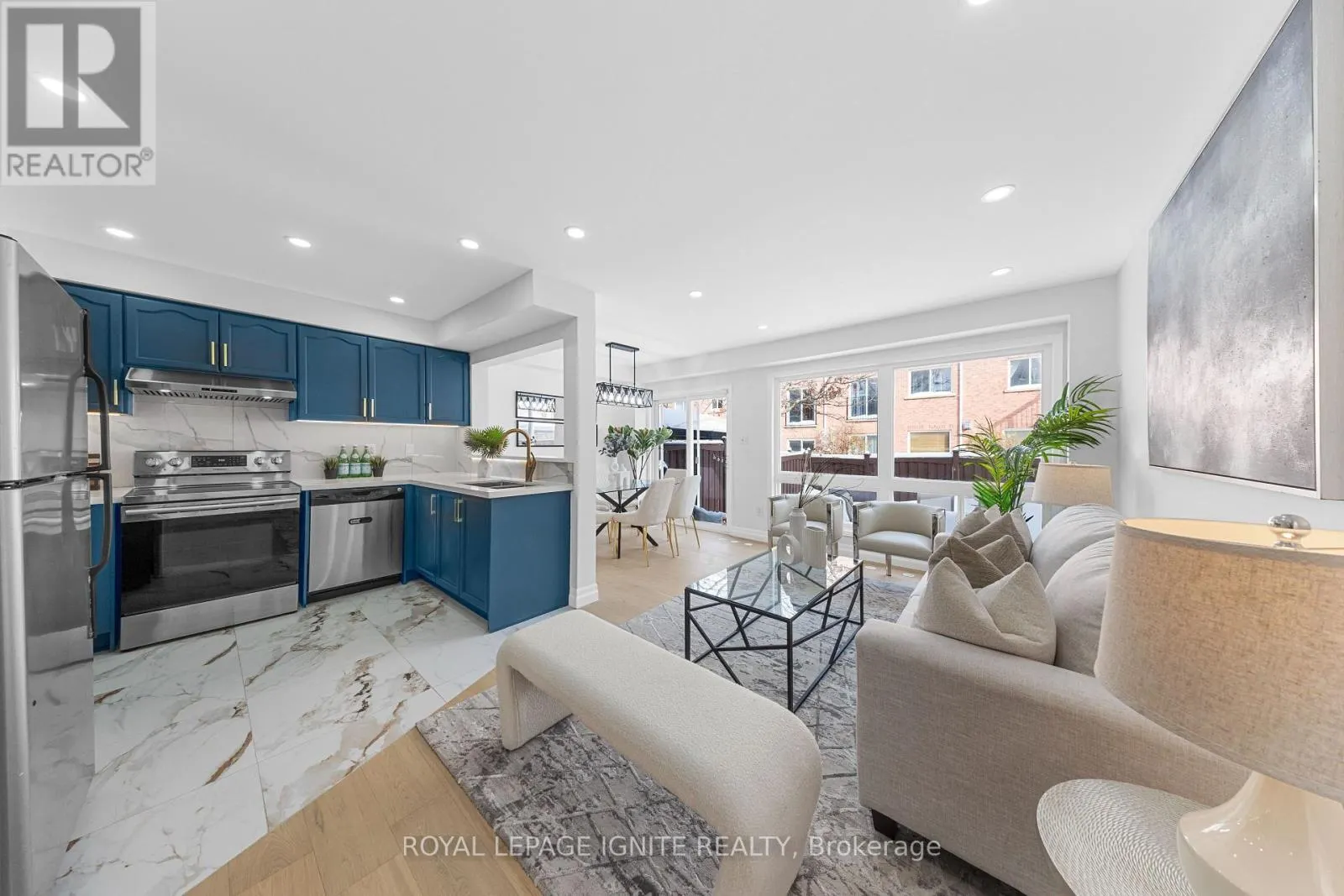 5 GOULDEN CRESCENT