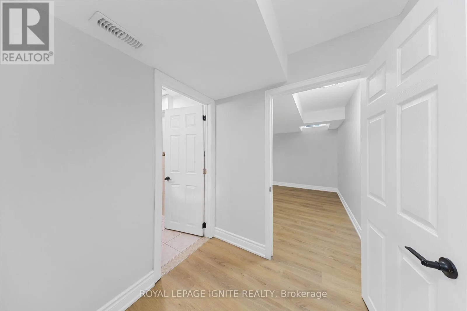 5 GOULDEN CRESCENT