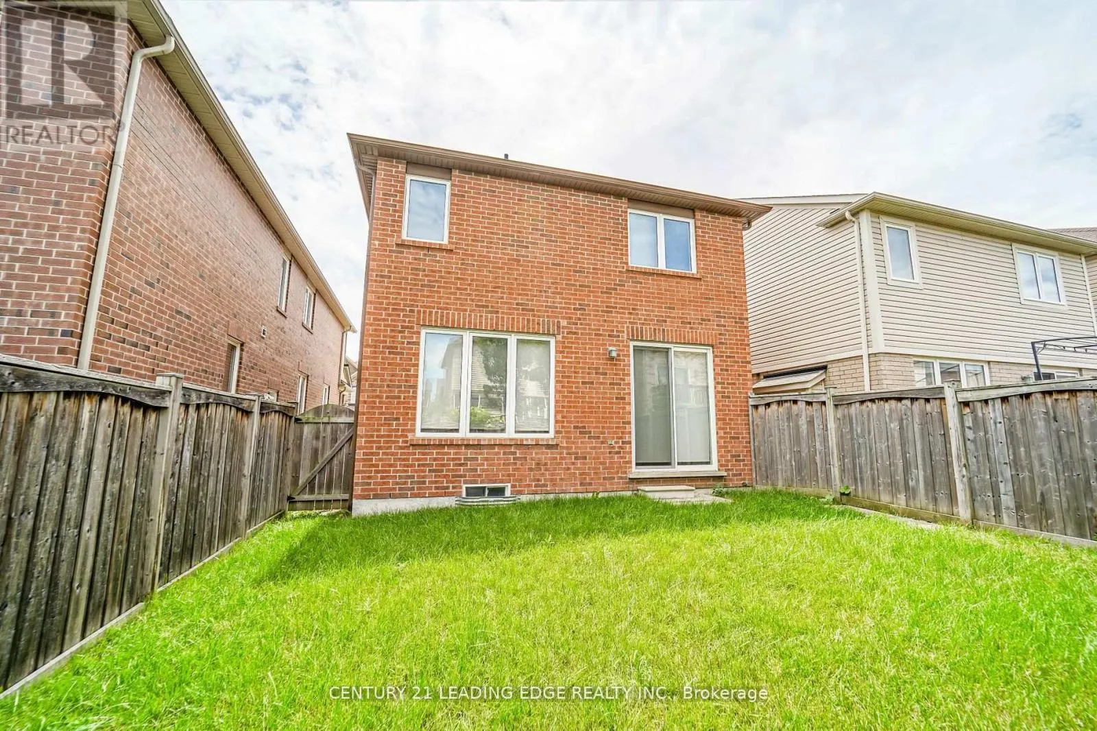 1844 MISTHOLLOW DRIVE