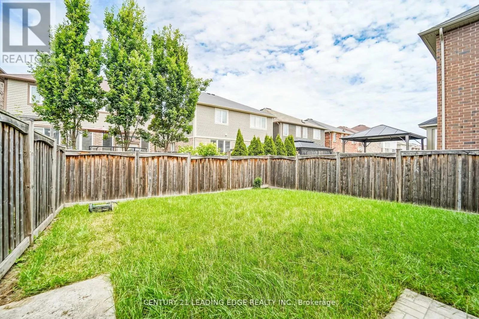 1844 MISTHOLLOW DRIVE