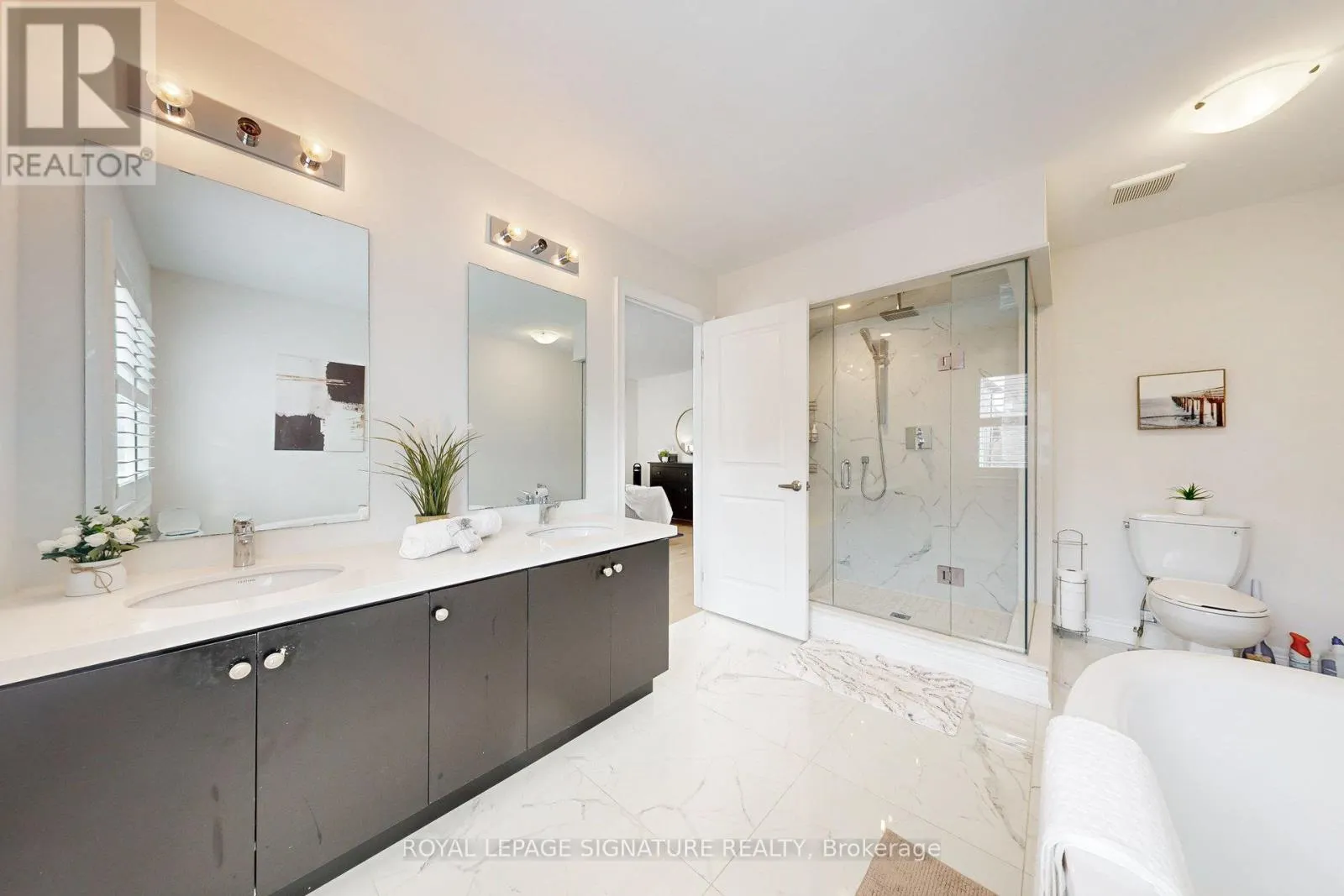 1028 PELICAN TRAIL