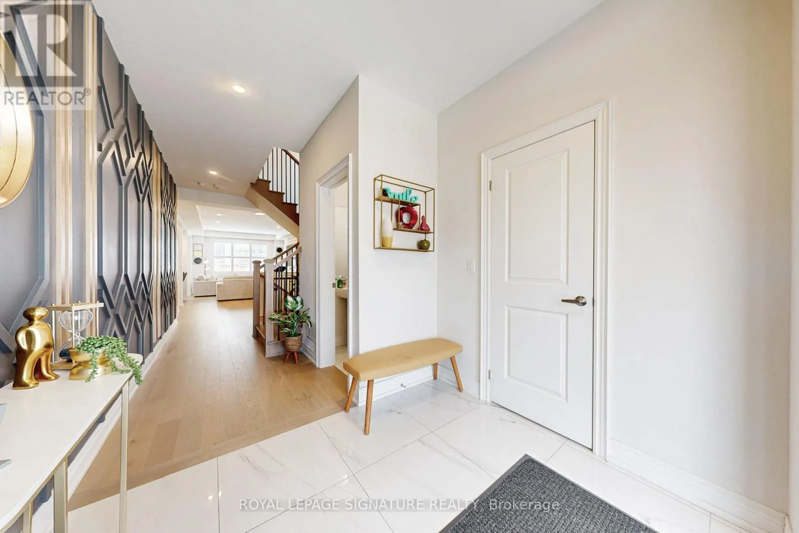 1028 PELICAN TRAIL