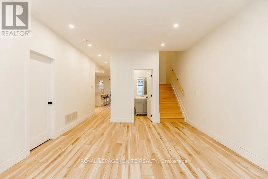 781 OLIVA STREET