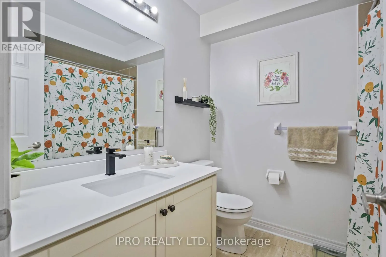 12 COOPERAGE LANE SW