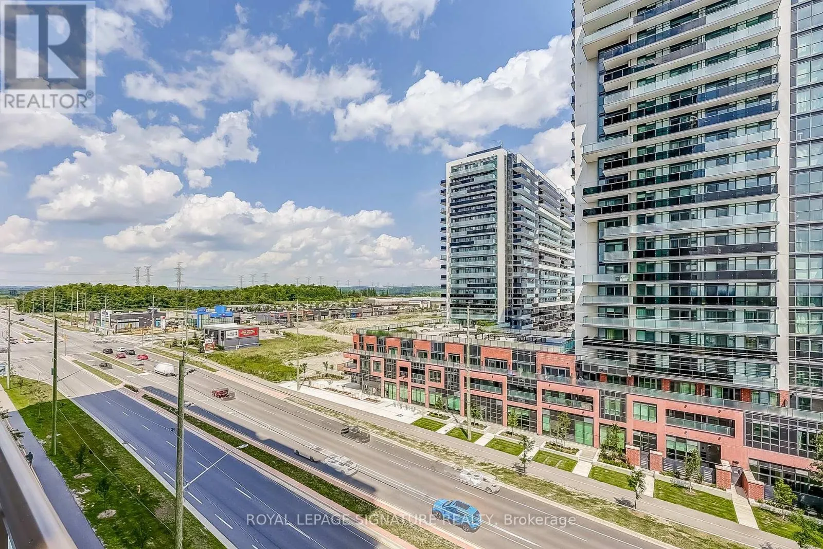 716 - 2550 SIMCOE STREET N