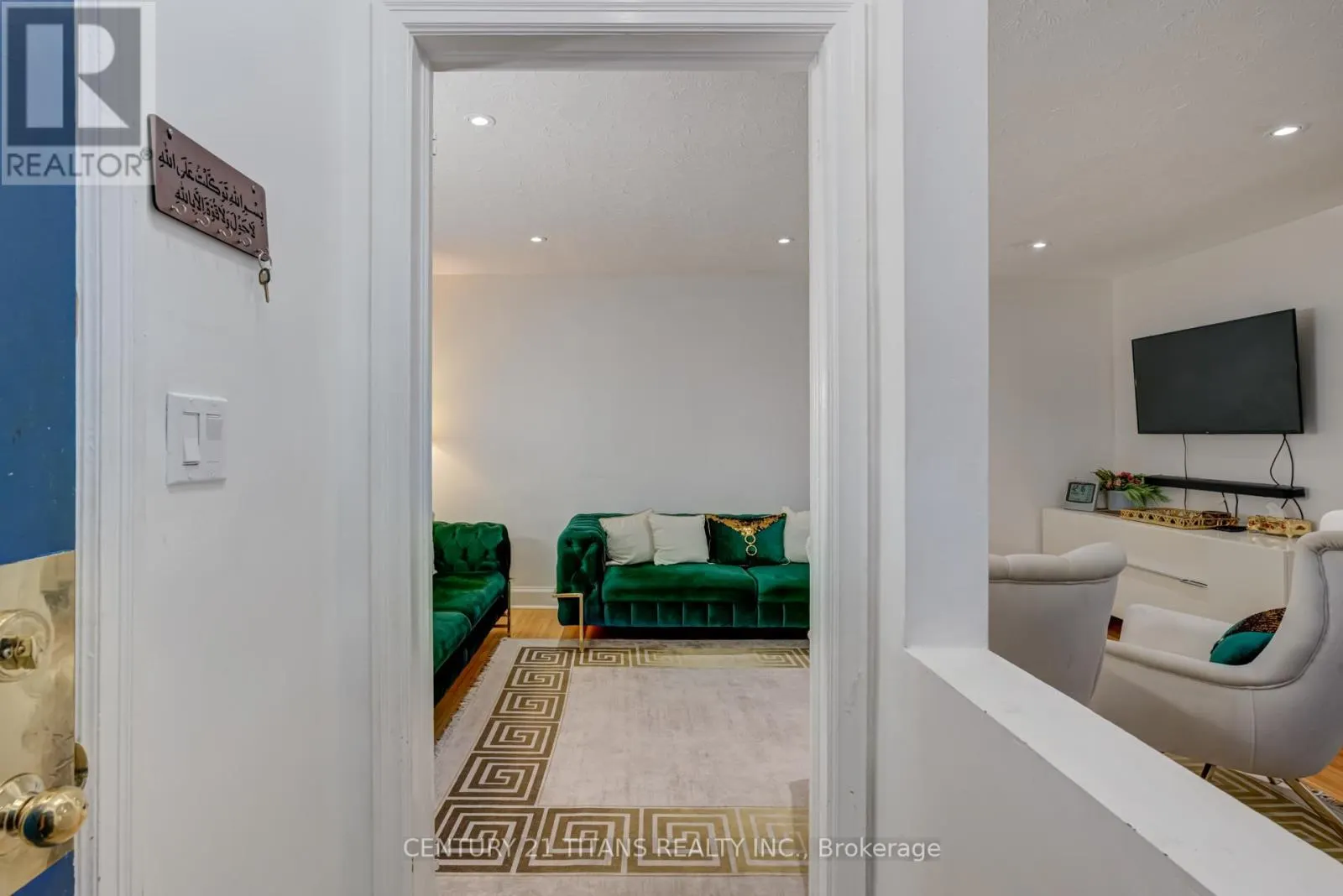 107 WILSON ROAD N