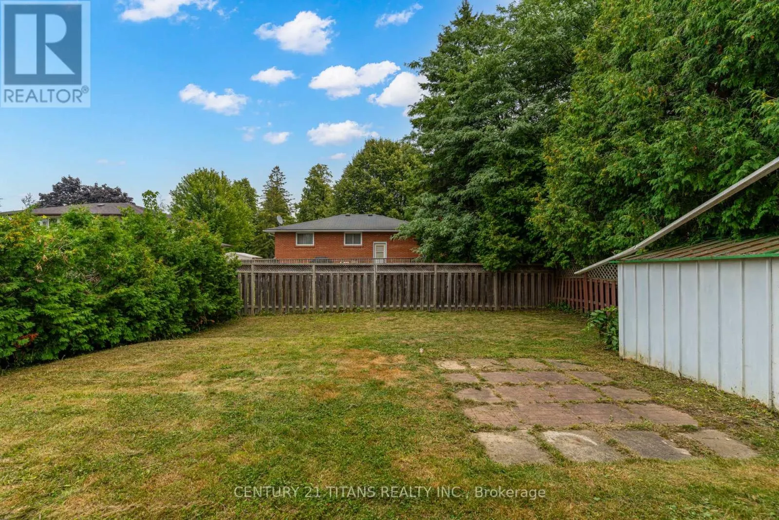 107 WILSON ROAD N