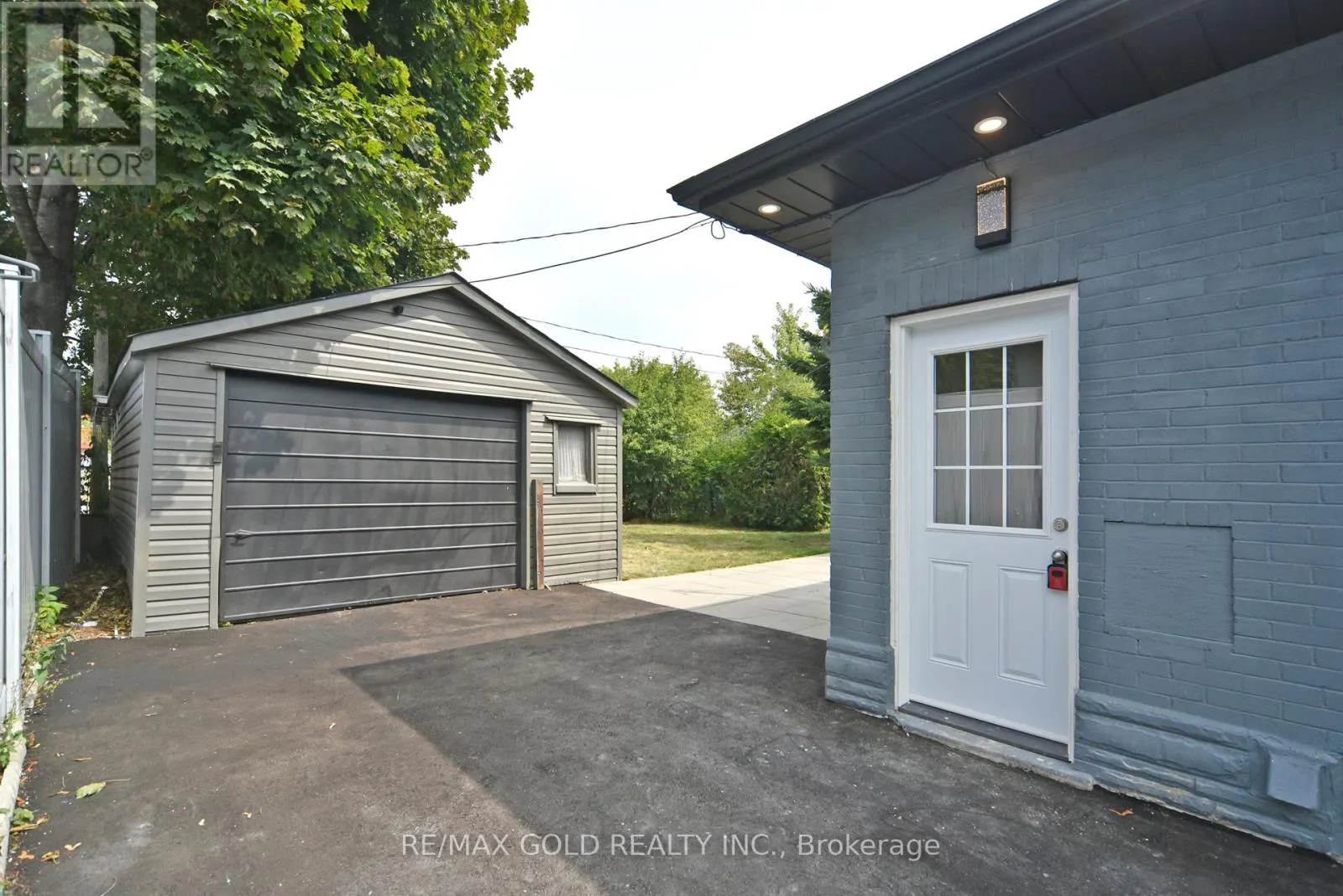 42 RIDEOUT STREET