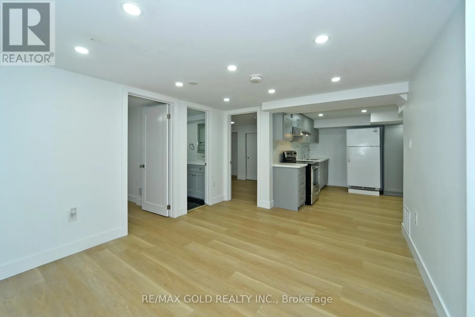 42 RIDEOUT STREET