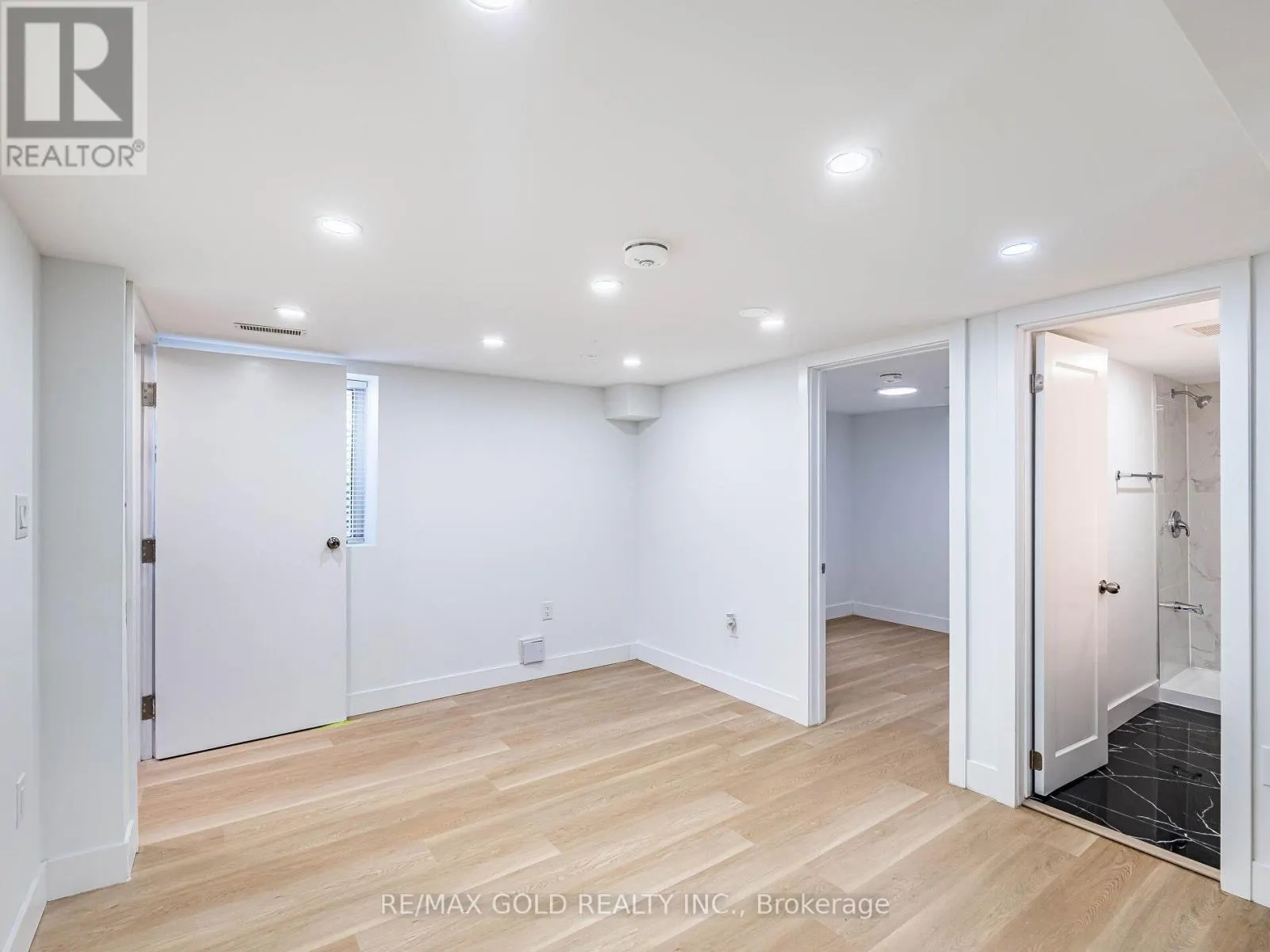 42 RIDEOUT STREET