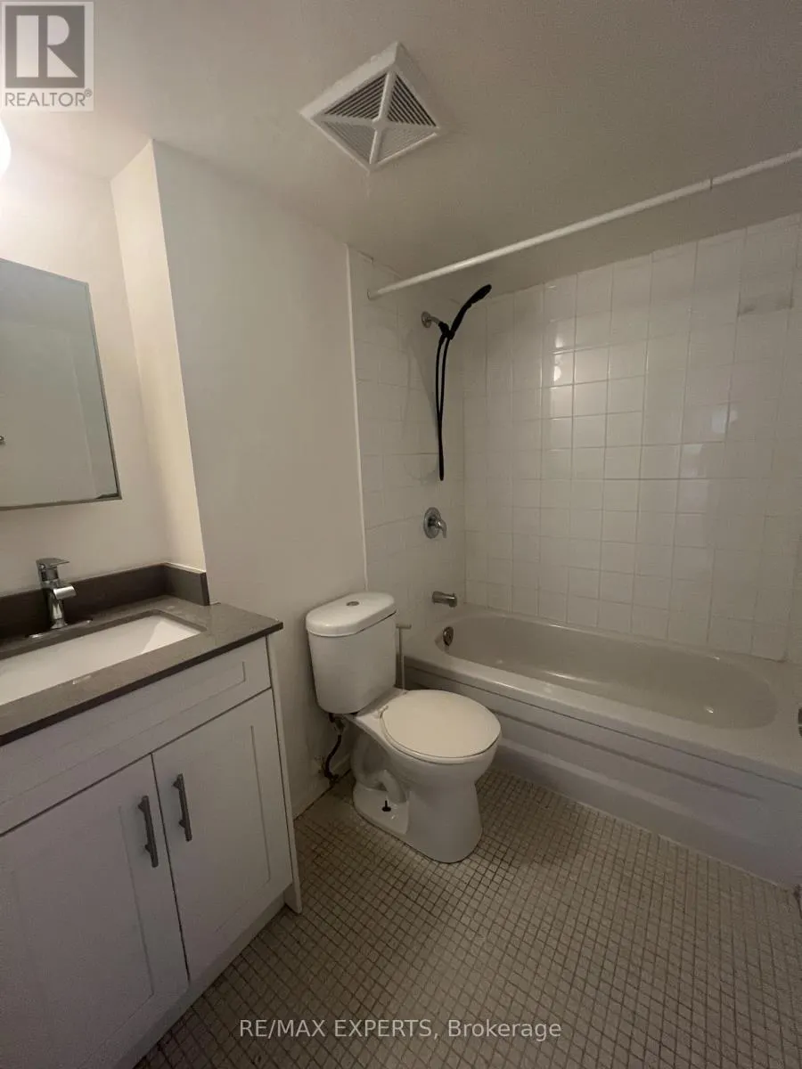 407 - 123 BLOOR STREET W