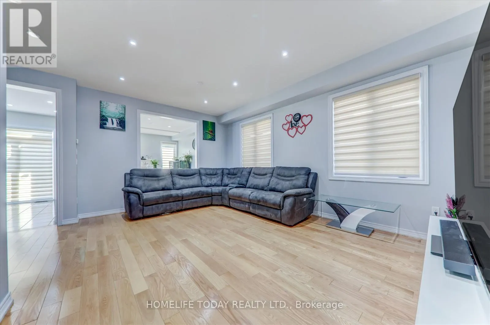 106 NODEN CRESCENT