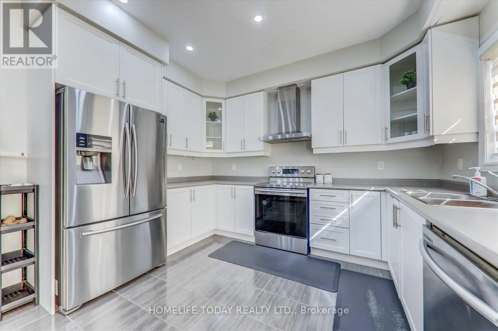 106 NODEN CRESCENT