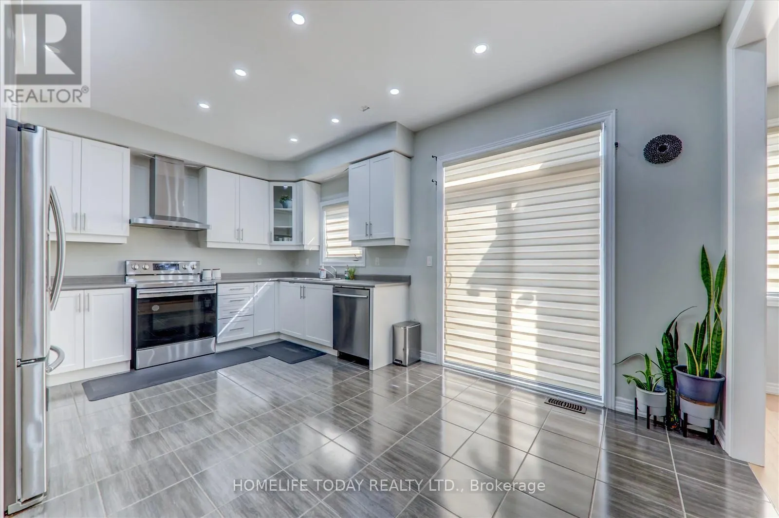 106 NODEN CRESCENT