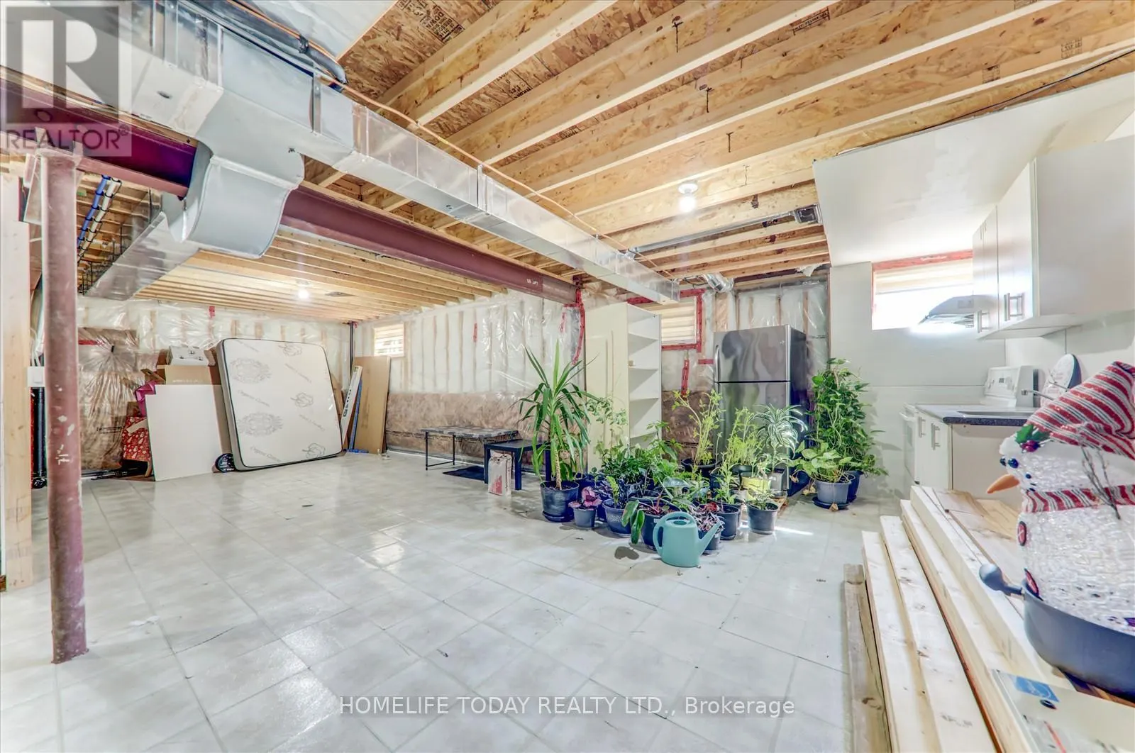 106 NODEN CRESCENT