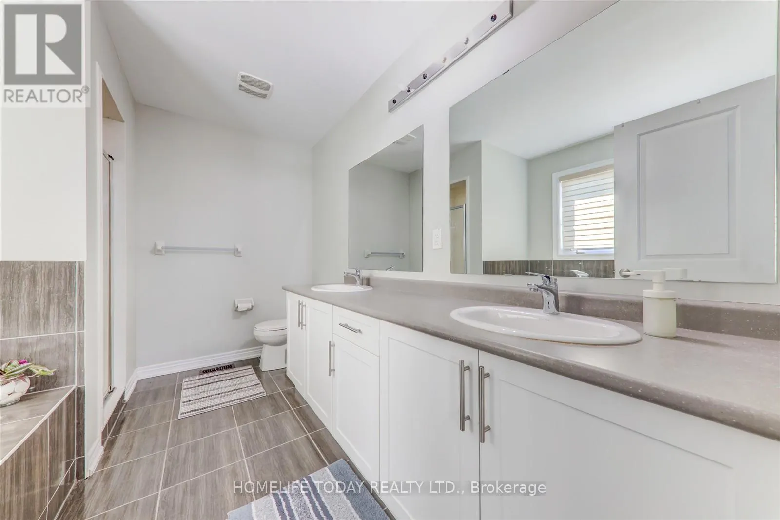 106 NODEN CRESCENT