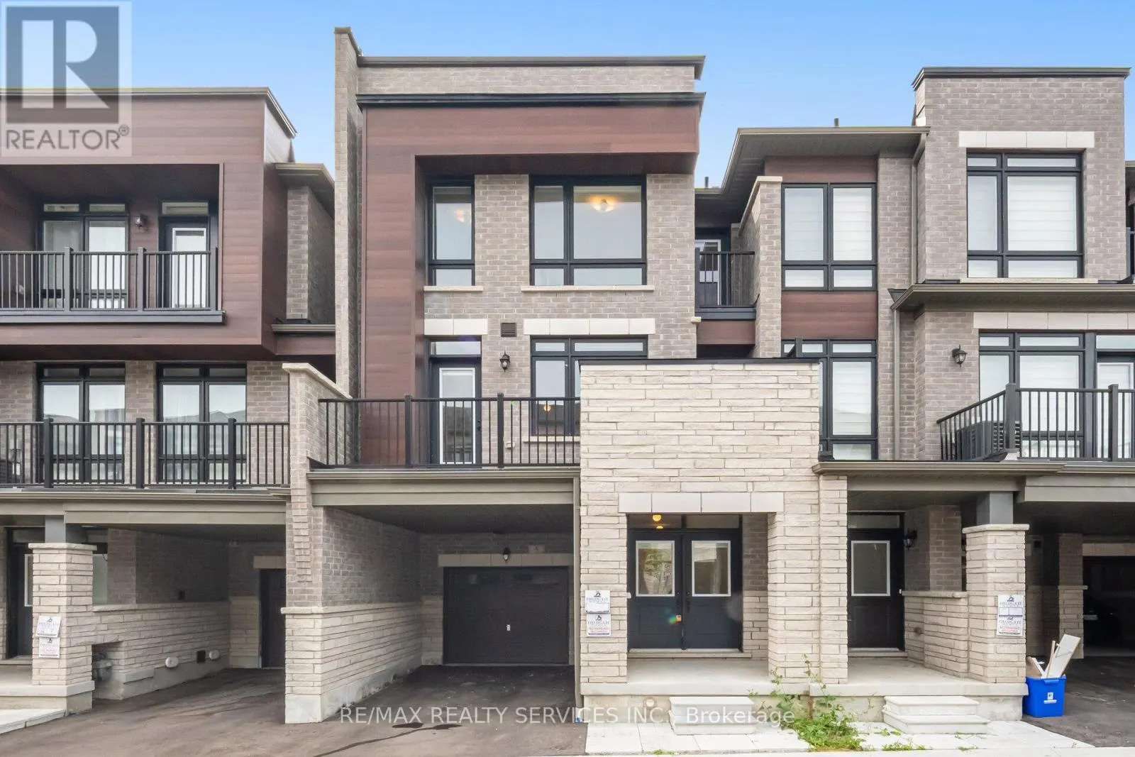 5 NIMMO LANE