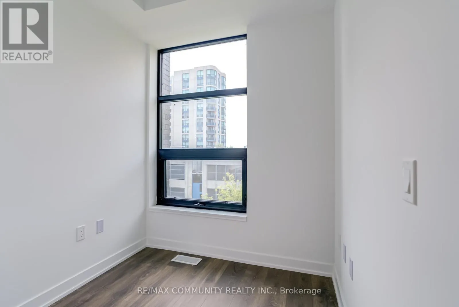 190 - 1608 CHARLES STREET