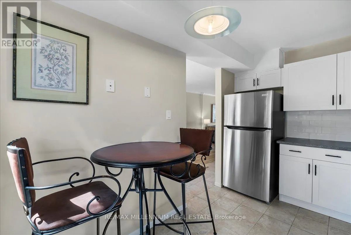 22 - 765 OKLAHOMA DRIVE E