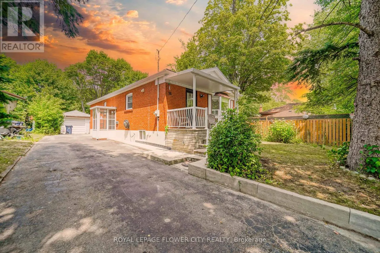 16 SCRANTON ROAD