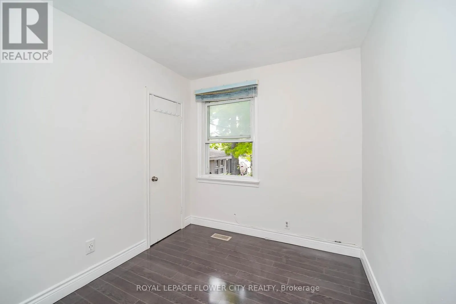 16 SCRANTON ROAD