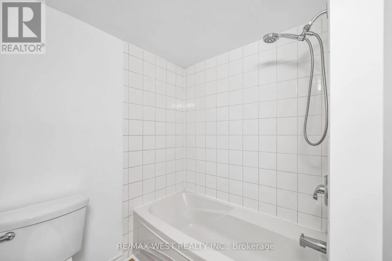 12 ATHABASCA STREET