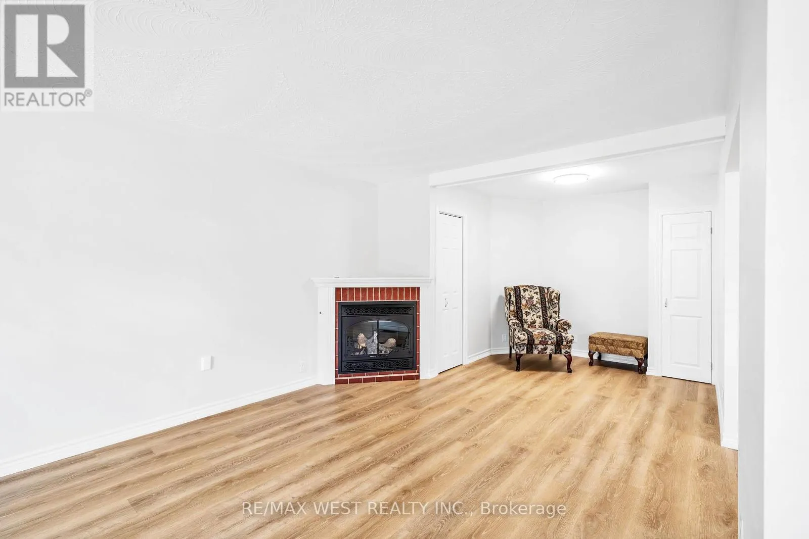 12 ATHABASCA STREET